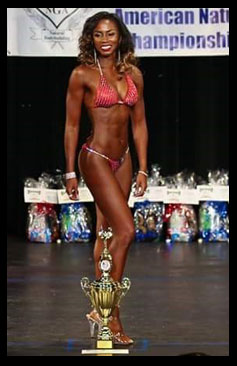  Natasha Crowther